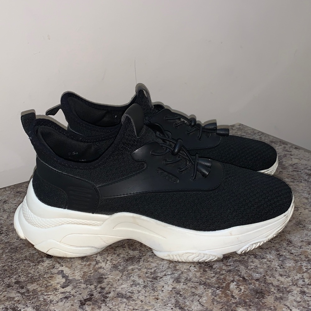 Cushionaire Black Knit Shoes